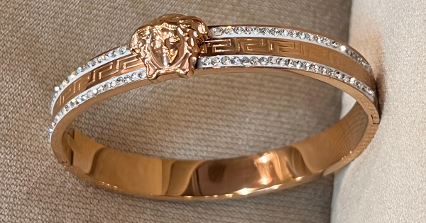 Golden logo Bracelet