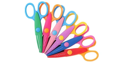 Art and Craft Zig Zag Scissor Detail